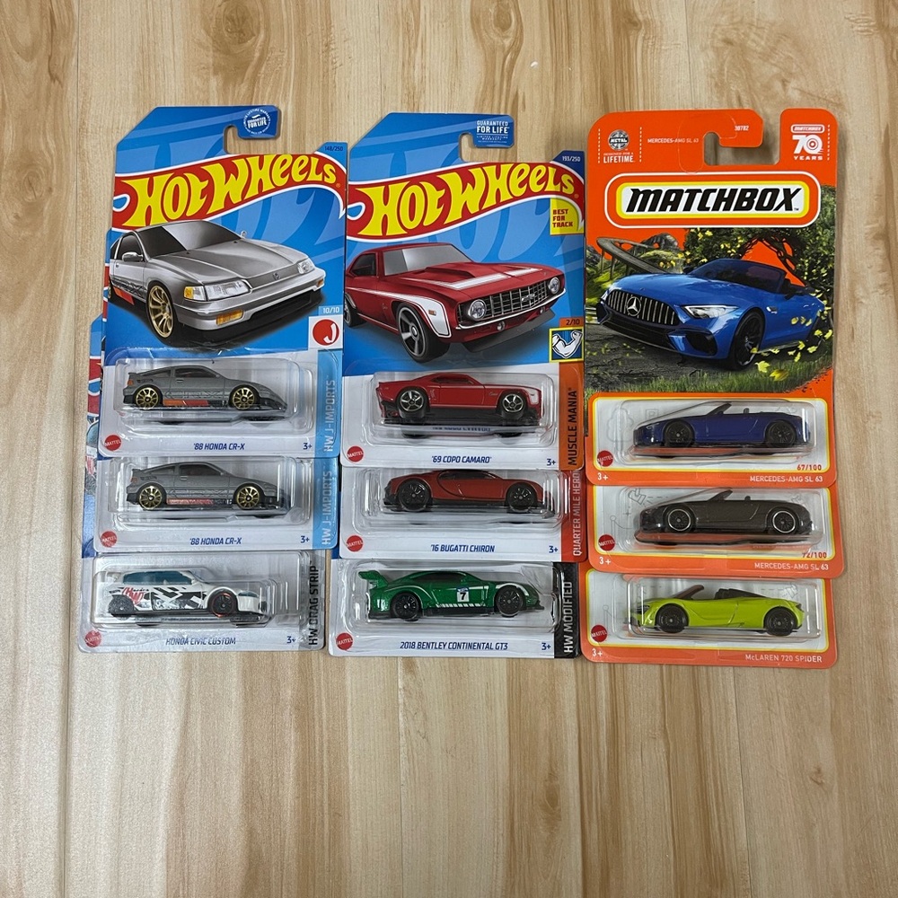 MATTEL HOT WHEELS AND MATCHBOX LOT (9PC)